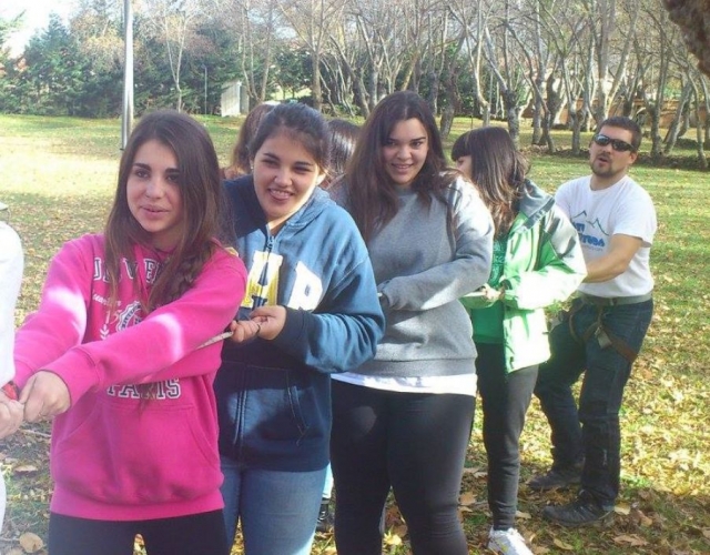 Jugando a tirar de la soga